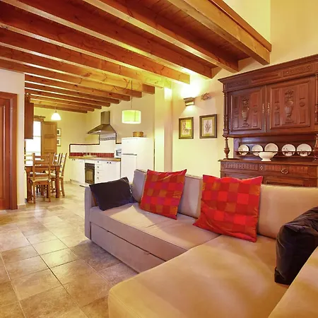 Holiday home Belvilla By Oyo In With Swimming Pool Nava