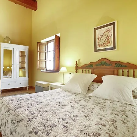 Belvilla By Oyo In With Swimming Pool Holiday home Nava